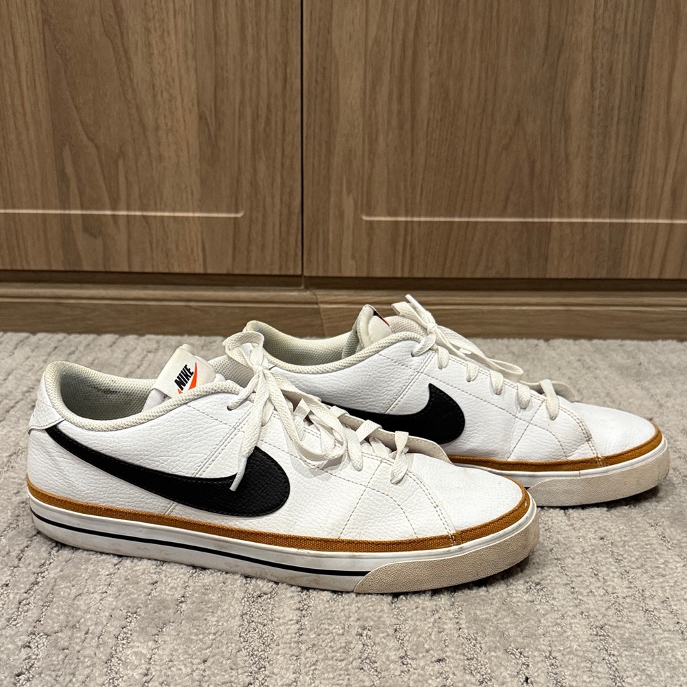 Nike Court Legacy Sneaker